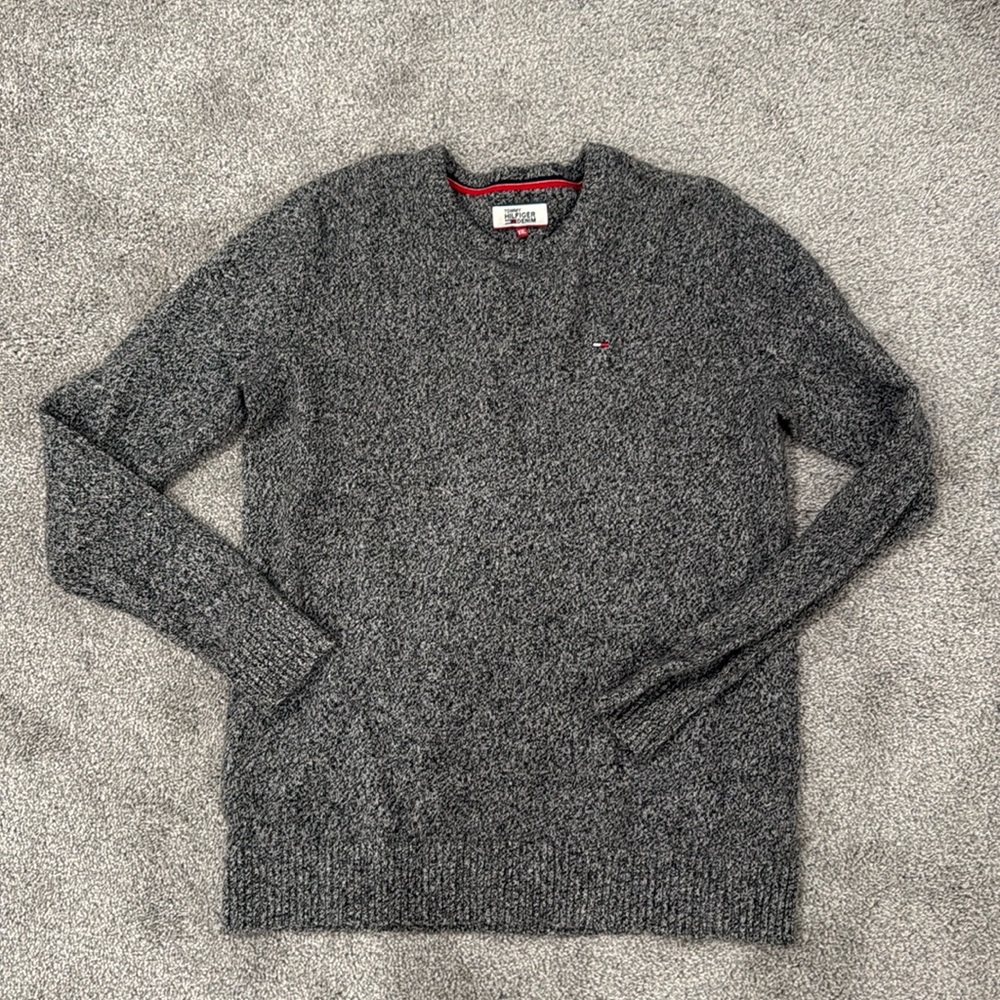 Tommy Hilfiger sweater size XXL